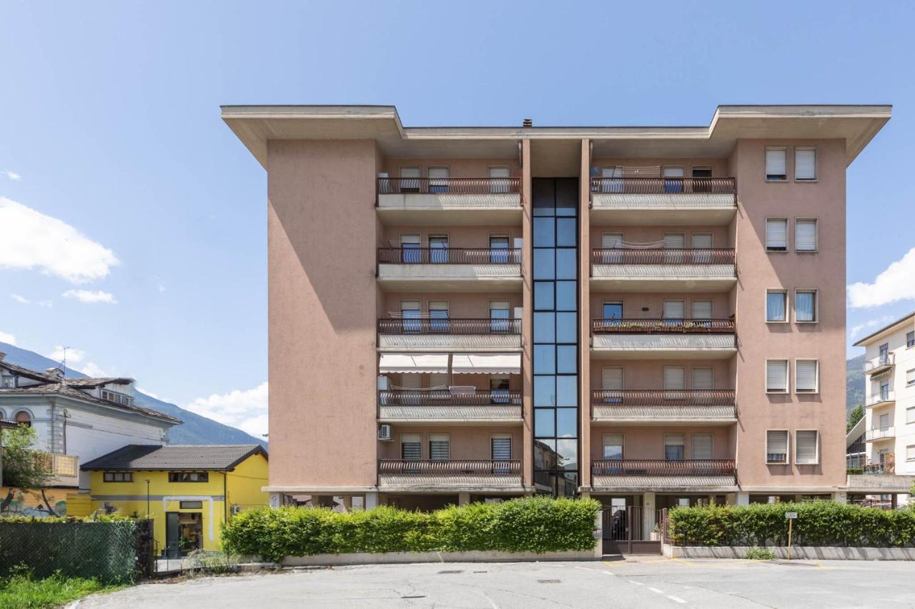 Casa Vacanze- Debra Aosta Exterior foto